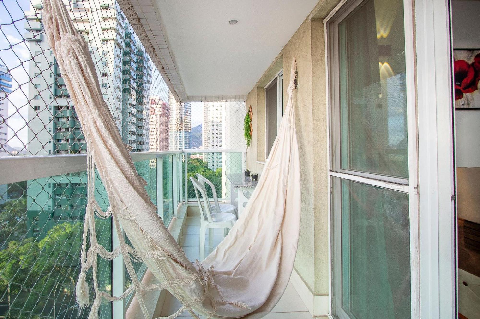 Lazer Completo Na Barra: Piscina, Sauna E Mar Apartment